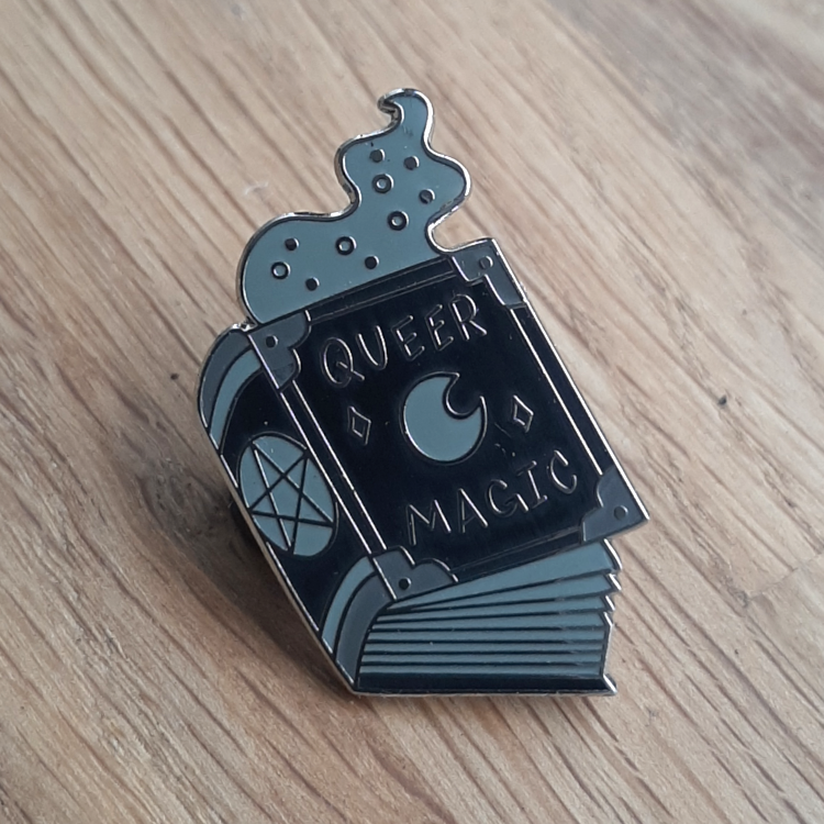 (Bild für) Queer Magic Pin